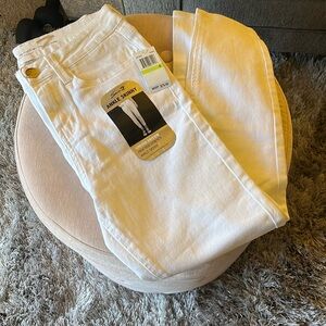 NWT SEVEN7 White Ankle Skinny Jean Size 4